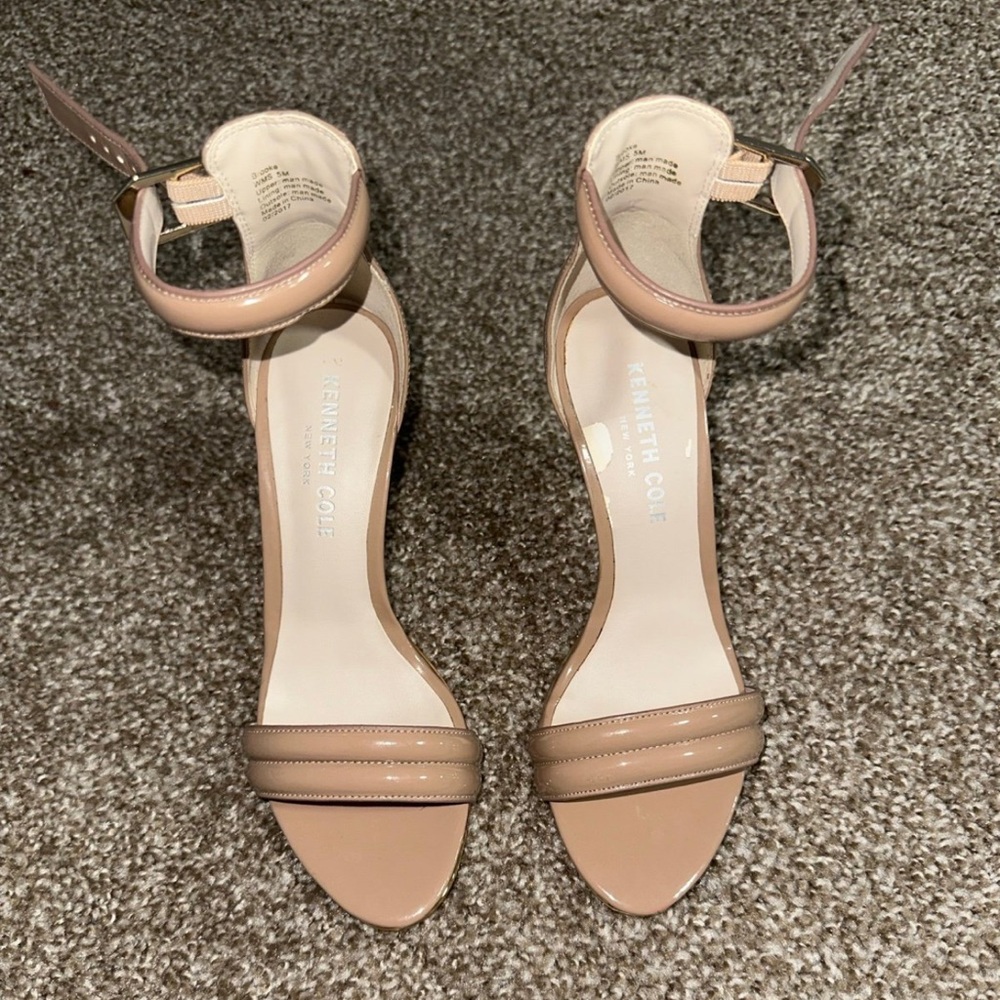 Kenneth Cole Tan Heels